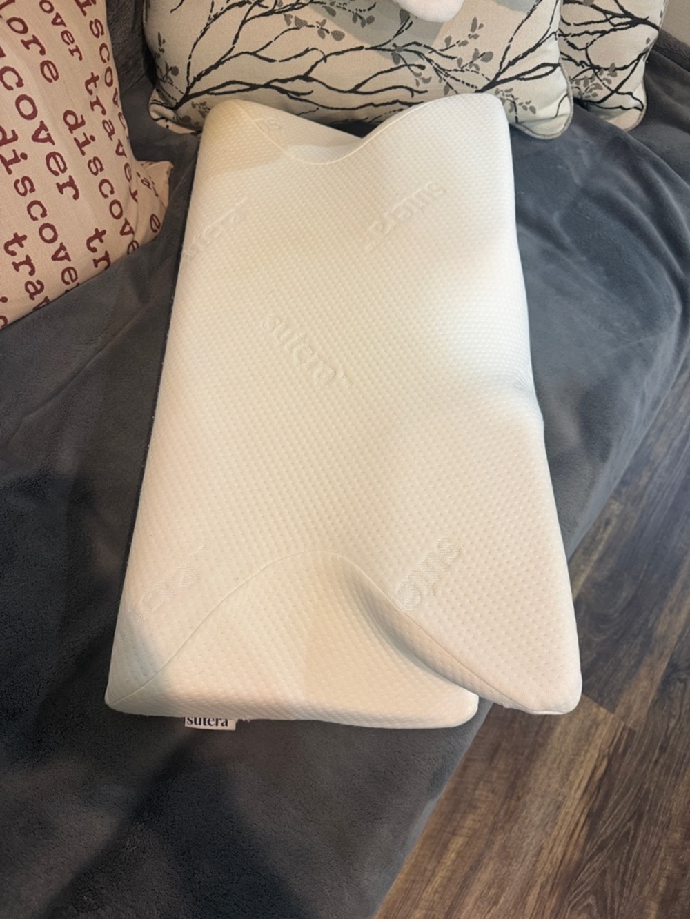 White Orthopedic Contour Memory Foam Pillow for Cervical Support